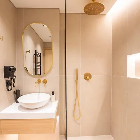 Nautica Lux Guest house Sarande