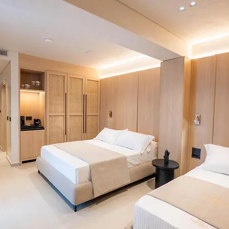 Nautica Lux ساراندا